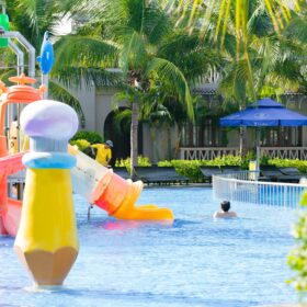 Hồ bơi trẻ em - Levive Resort 3
