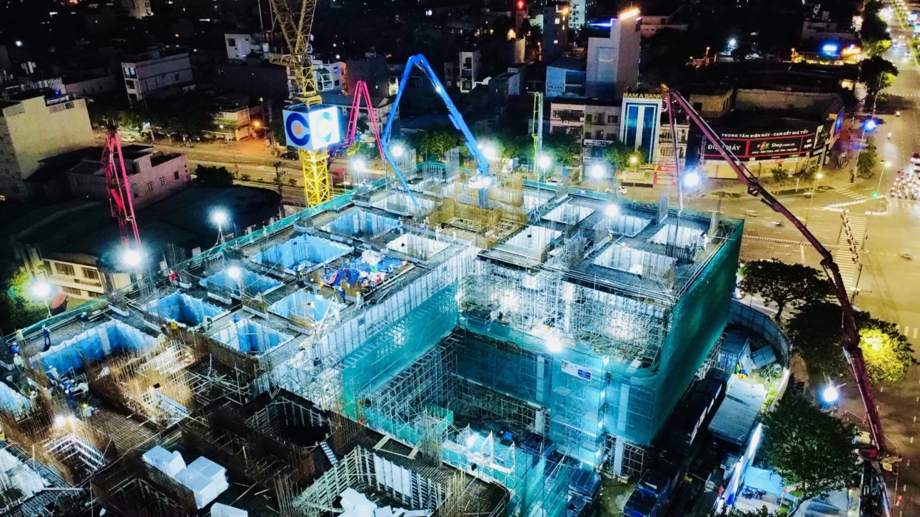 Đổ bê tông sàn dầm chuyển